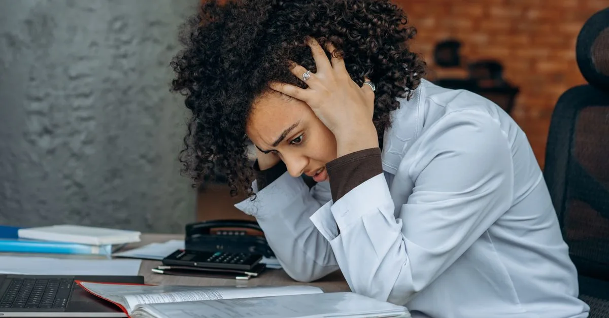 après un burn-out, découvrez comment envisager une reconversion professionnelle, retrouver du sens au travail et choisir une carrière respectueuse de votre équilibre.